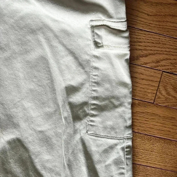 [S]BDG Cream Waist  Band Cuffed Cargo Pants - Picture 5 of 11